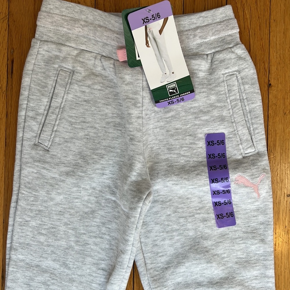 NWT Puma sweatsuit - Picture 4 of 7
